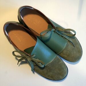 Lobato Women's Loafers